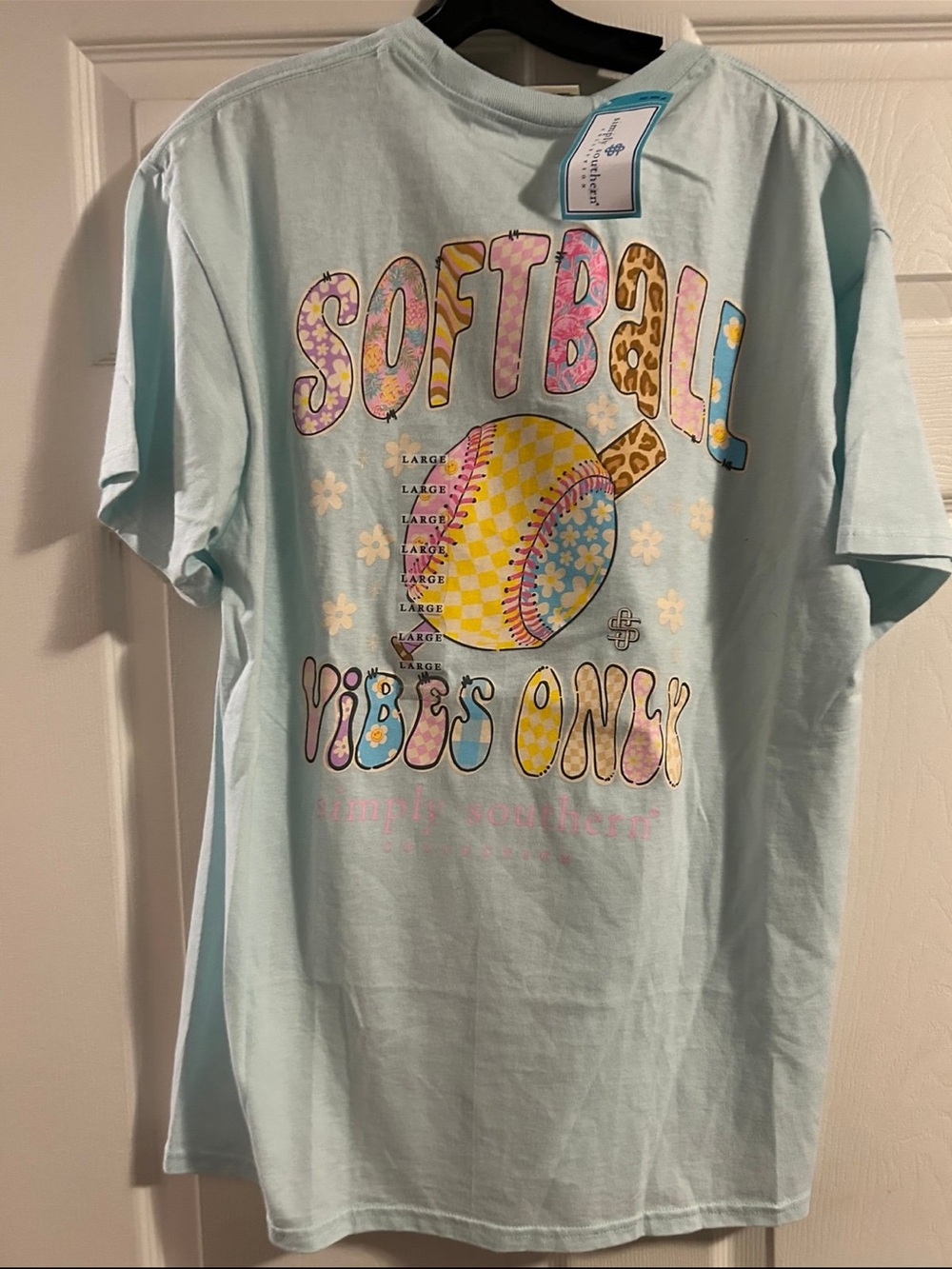 New Simply Southern Light Blue 'Softball Vibes Only' Graphic Tee Large